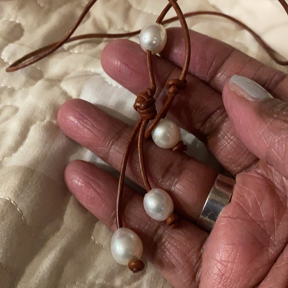 Necklace - Picture 3 of 3